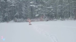 Hardcore tgirl strips and jerks herself in the snow